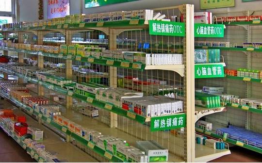 隨中國醫(yī)藥分開政策的推進(jìn)，國內(nèi)藥店有望成為藥品銷售第一終端的潛力