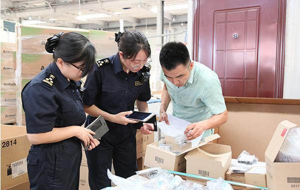 鄭州海關(guān)：前11個月，河南省外貿(mào)進(jìn)出口總值5024.8億元，其中民營企業(yè)進(jìn)出口1366.3億元