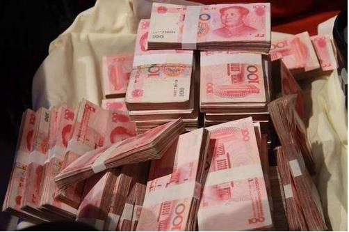 .重慶市人力社保局：全市最低工資標(biāo)準(zhǔn)進(jìn)行了調(diào)整，從2019年1月1日起執(zhí)行